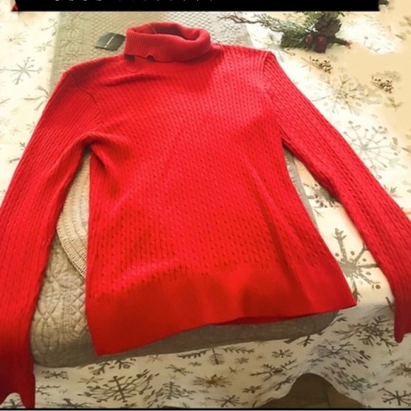 Red turtle neck sweater - Size Medium - Picture 2 of 3